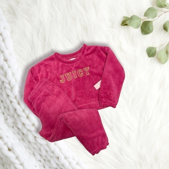 NWT JUICY COUTURE 2PC PLUSH PAJAMA SET - Picture 1 of 3